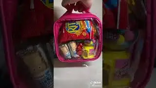 Packing some yummy snacks to share with friends at school | Extra Small Cube #shorts