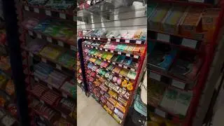 Обзор на деревенскую заправку в Канаде #канада #сша