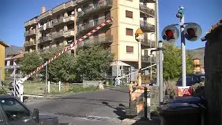 Spoorwegovergang Randazzo (I) // Railroad crossing // Passaggio a livello