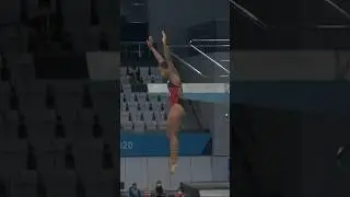 😱😱Most beautiful high diving jump women #viral #shorts