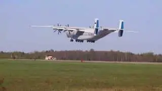 Ан-22 Антей взлёт на парад / An-22 Antei taking off for a parade RA-09342