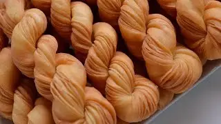 Did I just know this recipe, if you have flour, let's make it too  Twisted Layered Crispy Doughnut