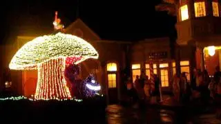 Disney electrical parade (Main Street U.S.A) 2011-August
