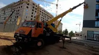 #астана.Обзор вчерашних событий с захватом заложников в Каспи на Достык.Ветер повалил кран и тд...