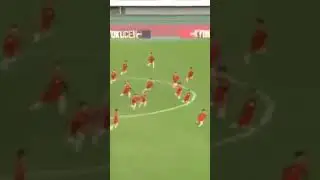 Az kişi öz iş. bir işi yapmak için çok kişi olmaya gerek yok. işi bilen az sayıda kişi de yeter