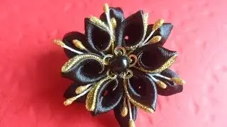 Brooch 