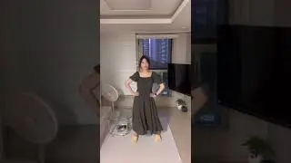 앞만보고가는 그녀 походка от бедра 😂 #챌린지 #shorts