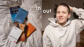 Replacements & Books | Minimalism and Slow Consumption in March