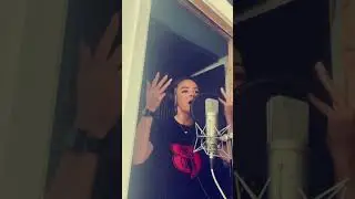 MACKY GEE X MILA FALLS 🔜