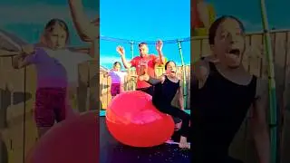 Balloon Popping Funny Family Game 😂🎈😱✅️ #shorts #shortvideo