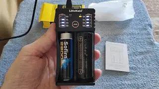 LiitoKala Lii-202 Smart Battery Charger Unboxing