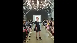 Fashion catwalk. Модный показ. Показ одежды