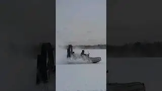 Аэролодка в дрифте)))) 