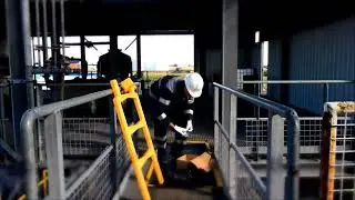 Self-Closing Safety Gates | Prevent Falls From Heights