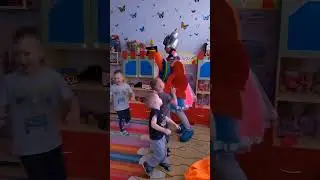 День Рождения Софьи в детском саду 🎁🥳 Кукла Лол единорог поиграла с ребятами и подарила шарики