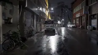 Walk in the rain. 당신이 그리운날 비가내리면 나는 밤거리를 걸어요