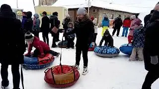 Катание с горки.Силичи
