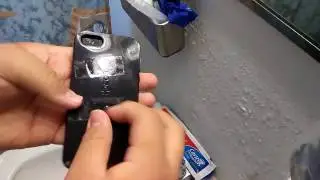 How To: Remove Scratches From iPhone Cases! (Fast, Easy, Simple, Life Hacks)