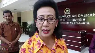 GKR HEMAS PERSILAHKAN PENGGUGAT PERGI DARI YOGYAKARTA - JOGJA TV