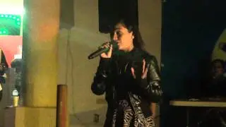 Thalia Manias (cover) Karla Serna