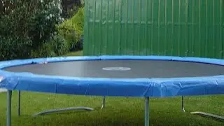 MY FIRST TRAMPOLINE!