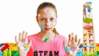 ЛИЗА ИГРАЕТ С КОНСТРУКТОРОМ LEGO #лицовлего #legoface