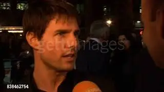 Tom Cruise attending world premiere of War of the Worlds