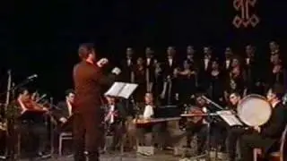 Yollarına gül döktüm - tel tel taradım zülfünü