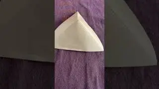 I made an origami 3-sided pyramid in under 30 seconds 