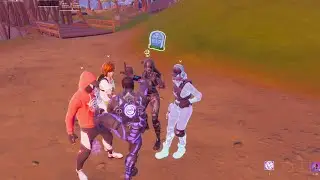 Being Toxic To Everyone In Party Royale For No Reason😂