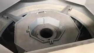 Вертикальная ударная дробилка