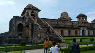 माण्डव का रॉयल कैंपस || जहाज महल मांडू || मांडू टूर गाइड || टॉप 10 टूरिस्ट प्लेसेस इन माण्डव