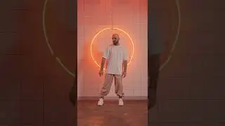 «В мыслях пусто, а в глазах не он» #премьера #маркабрамов #neon #неон #new #pop #music #song #музыка