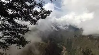 Machu Picchu. WaynaPicchu. Fog. Timelapse