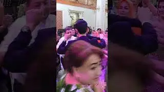 Ikki kiyov va bir ota #kulgilivideo #rek #uzbwedding #weddingmusic #music #svadbauz #weddingplaylist