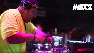 Billa Caio mashed Up Medoz Style @ Pacha Sharm