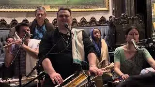 Gaura Vani Prabhu | Acyuta Gopi devi dasi | Amala Harinam | Akincana Krishna Das | Kirtan50 Dec 31