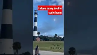 Spacex Falcon Heavy double sonic boom landing twitter: @Stuck4ger
