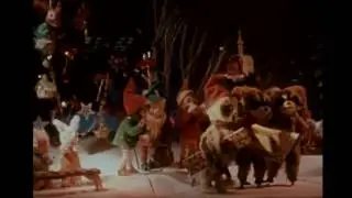 Tan LeRacoon Just Another Christmas Wish (official)