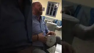 Ο Αποκληρος  ...μια Παρασκευούλα στις Ζωίτσας εκεί στην Μεσοκώμη