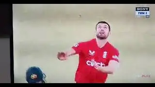 M Wade, stopping M Wood from catching the ball!!