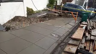 Veterans concrete,....light broom finish @ city sidewalk / driveway