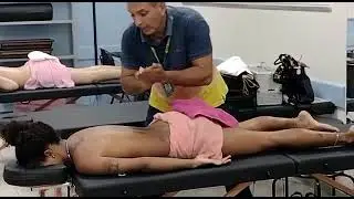 Como deve ser a massagem terapêutica na coluna 