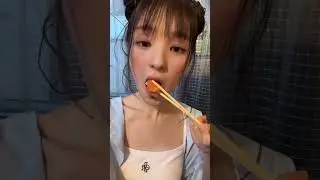 I like to eat😋