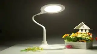 CHENSHI Portable 3 Level Adjustable Brightness Touch Control LED Desk Lamp