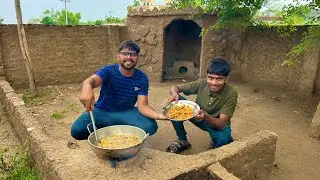 Barish k Mosam Mein Mud kitchen Mein Pakoray 😛| Village Festival