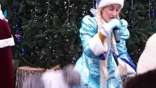 Дед Мороз и Снегурочка в Астрахани.Father Frost and Snow Maiden in Astrakhan.