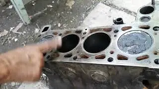 Дороботаный Мотор: Дырки в поршнях и вкладышах