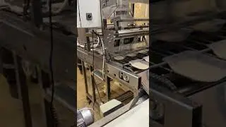 Упаковочный 3х рядный Автомат для запайки лотков плёнкой в среде инертного газа