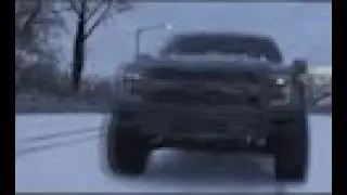 This gif crashes discord